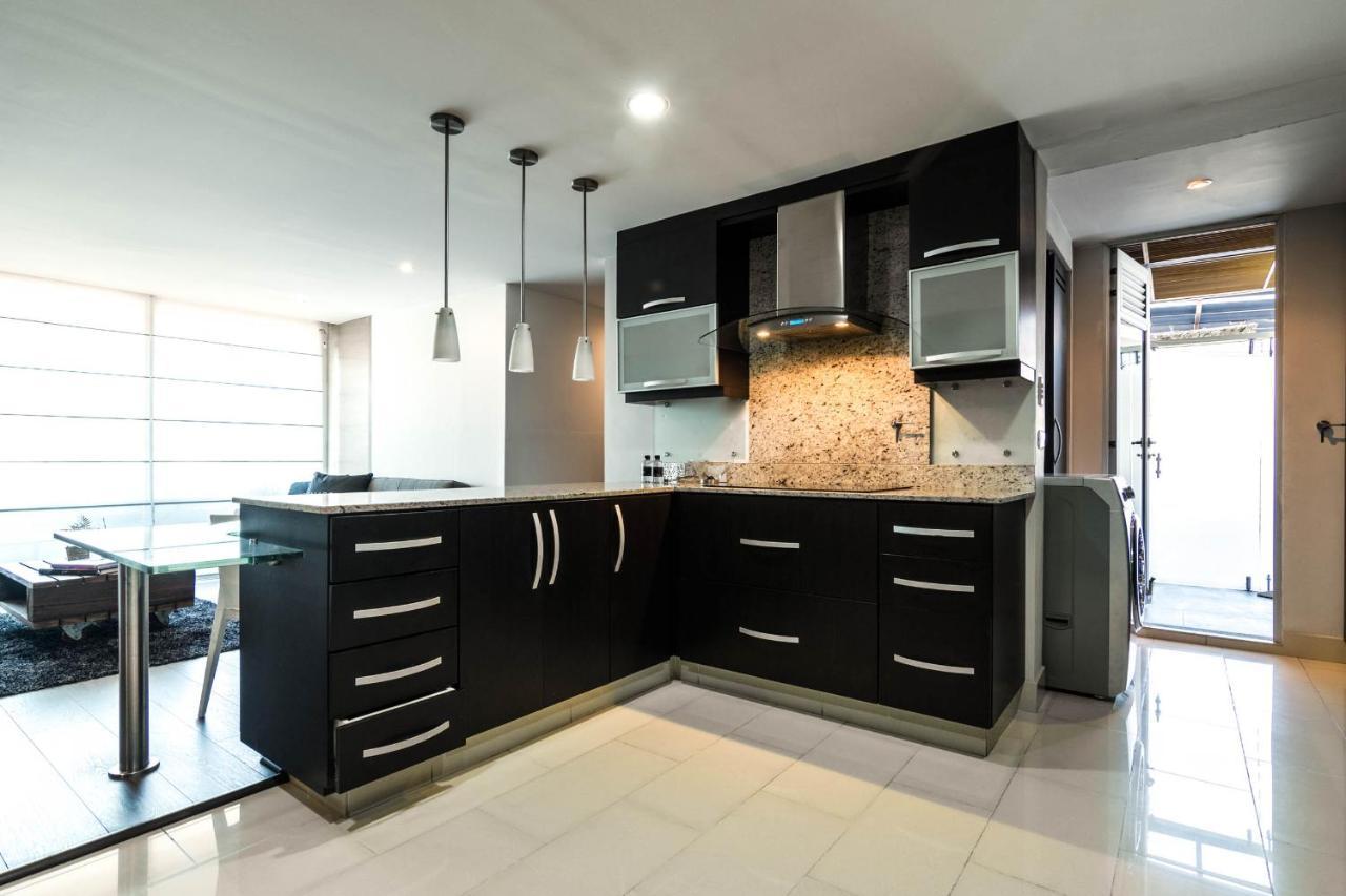 Apartamentos Poblado Alejandria By Housy Host Medellín Dış mekan fotoğraf