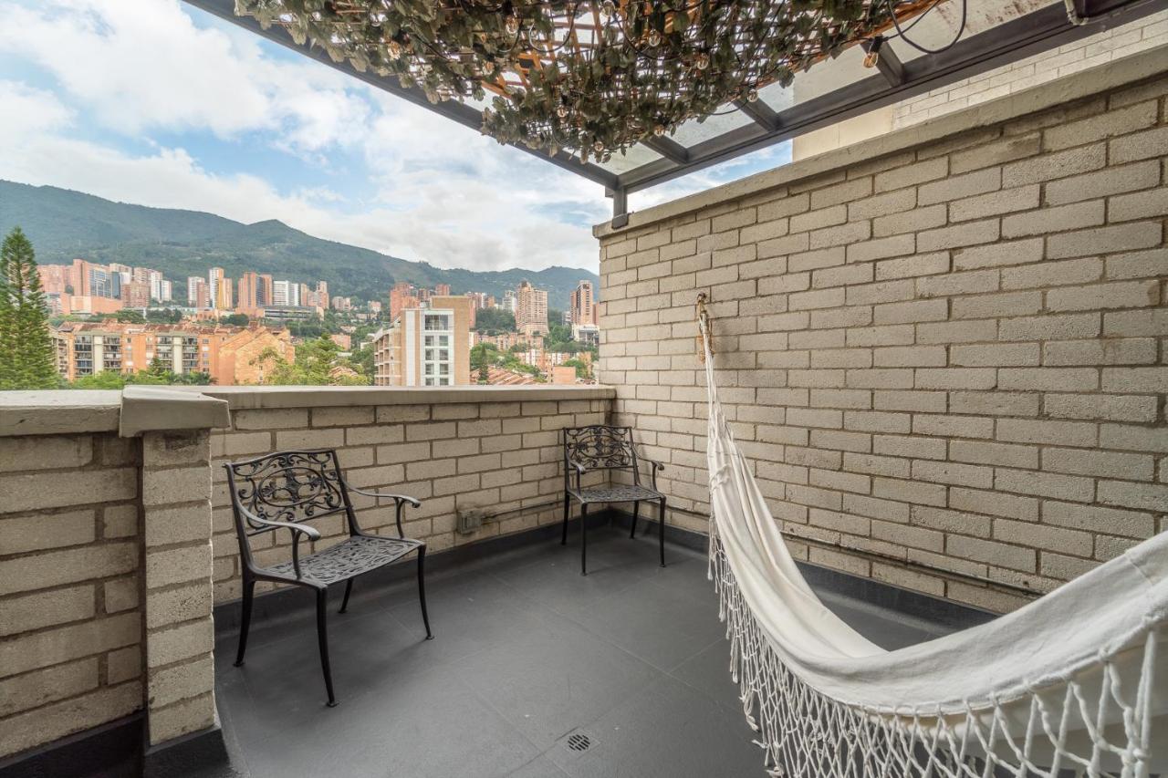 Apartamentos Poblado Alejandria By Housy Host Medellín Dış mekan fotoğraf