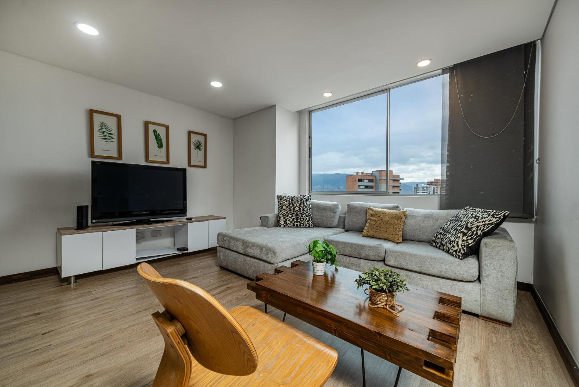 Apartamentos Poblado Alejandria By Housy Host Medellín Dış mekan fotoğraf