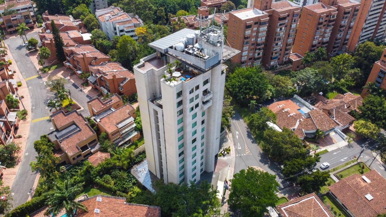 Apartamentos Poblado Alejandria By Housy Host Medellín Dış mekan fotoğraf