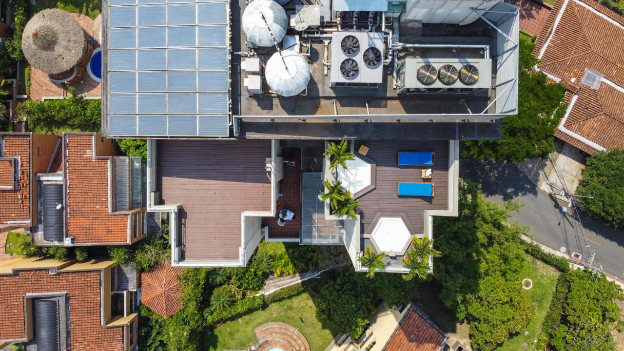 Apartamentos Poblado Alejandria By Housy Host Medellín Dış mekan fotoğraf